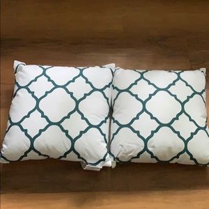 Charter‎ Club Damask moroccan trellis print pillows